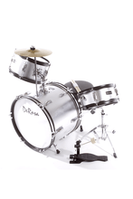 Charger l'image dans la galerie, De Rosa USA 3-piece 16-inch kids junior drum set with birch wood shells, cymbal, pedals, and adjustable stool.

